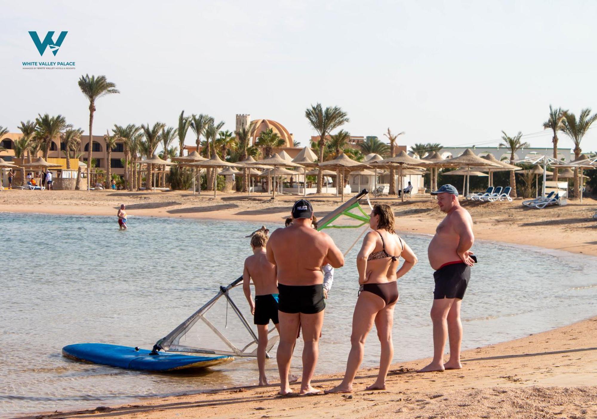 The Palace Beach Hotel Hurghada Exterior foto